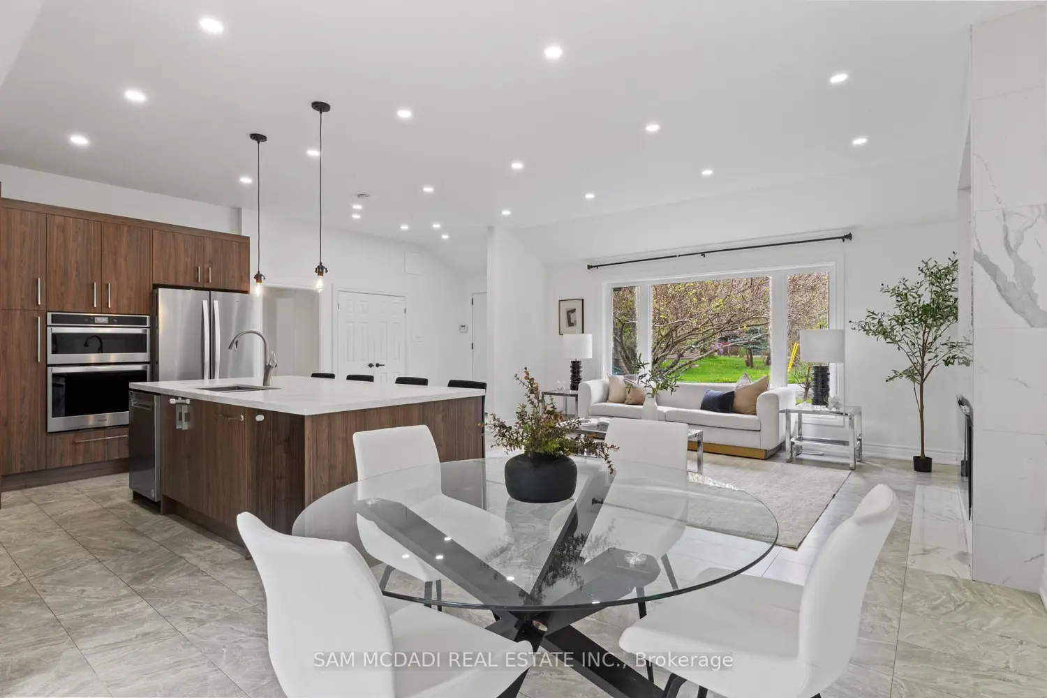 Additional image 6 of 927 Ingersoll Court