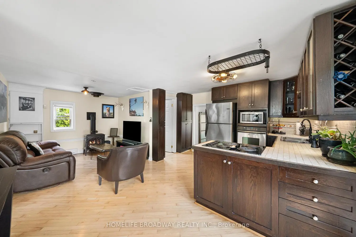 30 Parkhill Drive photo 3