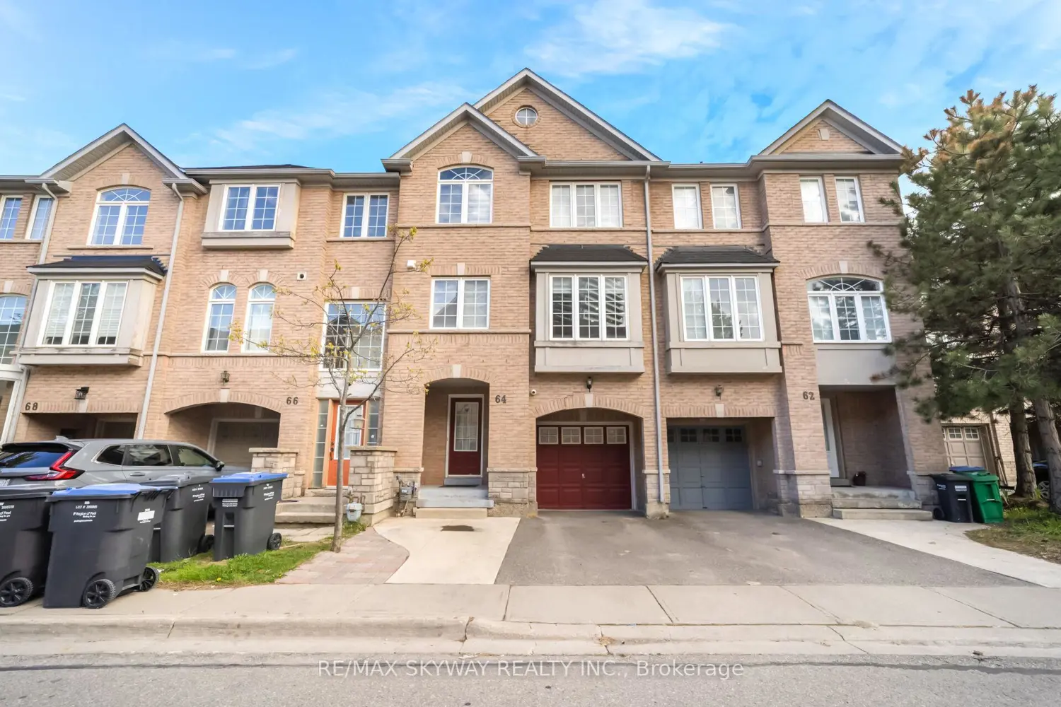 64 Bernard Avenue