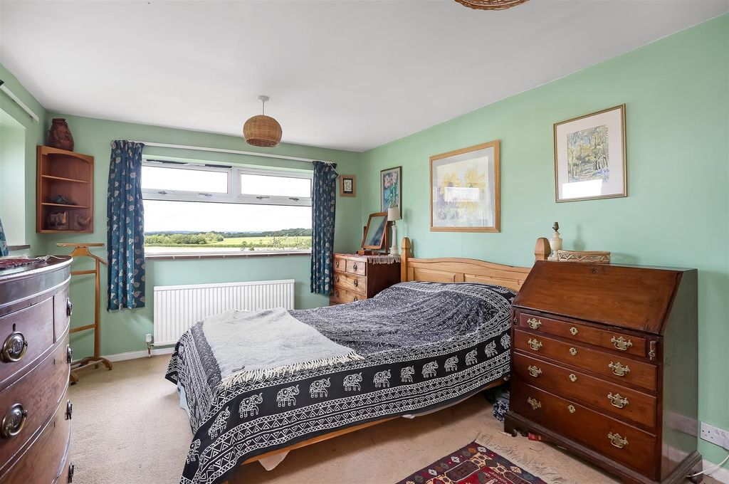 Additional image 17 of 4 bed detached house for saleHattingley Road, Medstead, Alton GU34