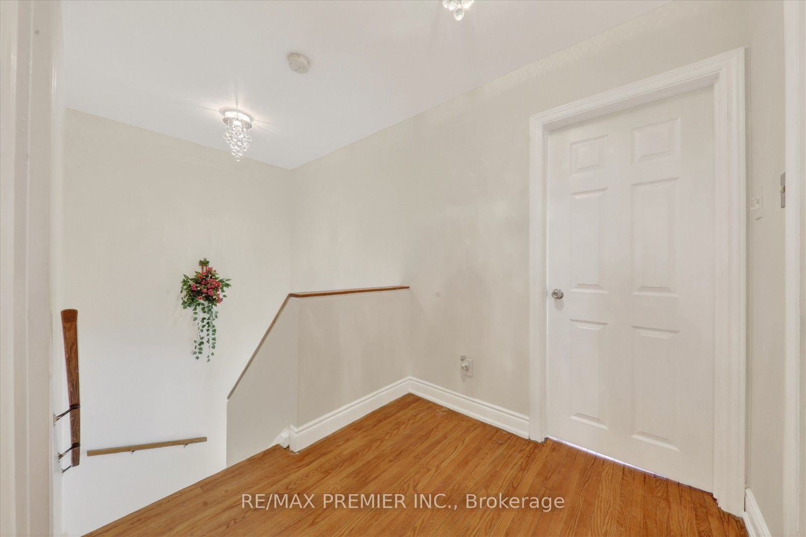 Additional image 4 of 48-85 Driftwood Avenue, Toronto, ON, M3N 2M7