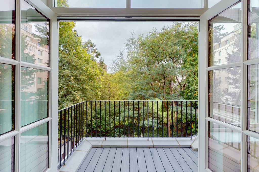 Additional image 2 of 11 bed block of flats for saleRutland Gate, Rutland Gate, London SW7