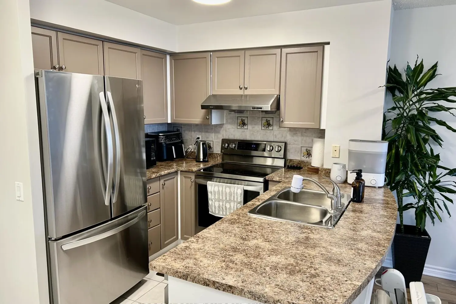 Additional image 2 of 35 Kingsbridge Garden Circle 1804