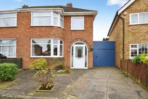 Highgate Avenue, Birstall, Leicester, Leicestershire LE4