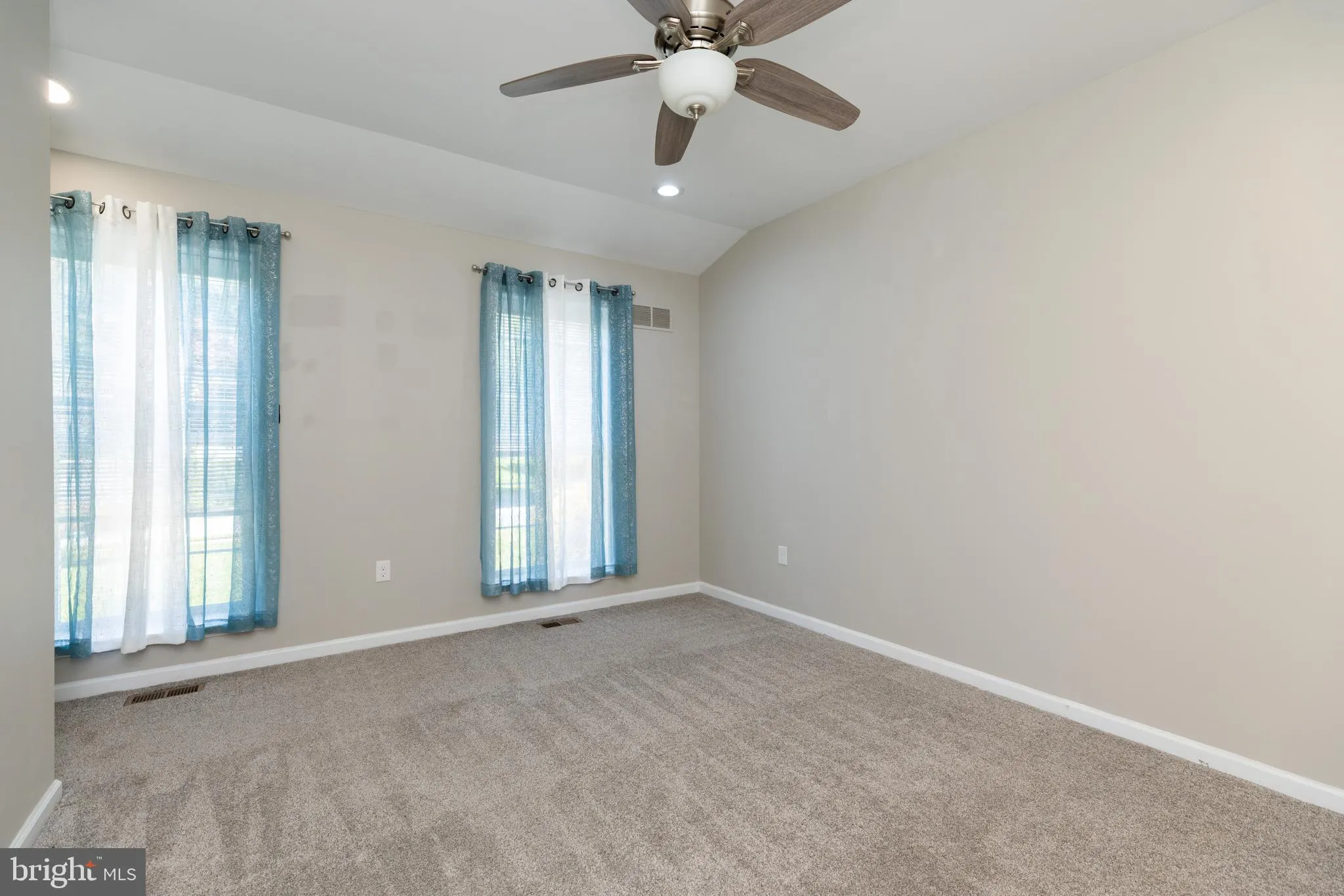 Additional image 103 of 211 Robin Redbreast Road, Newark, DE 19711