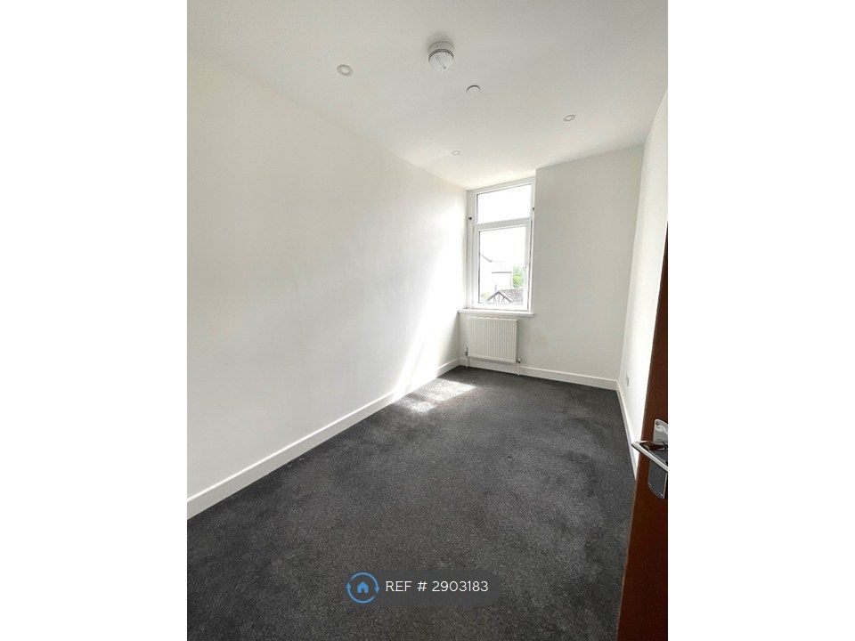 Additional image 4 of 2 bed flat to rentKingsland Crescent, Barry CF63