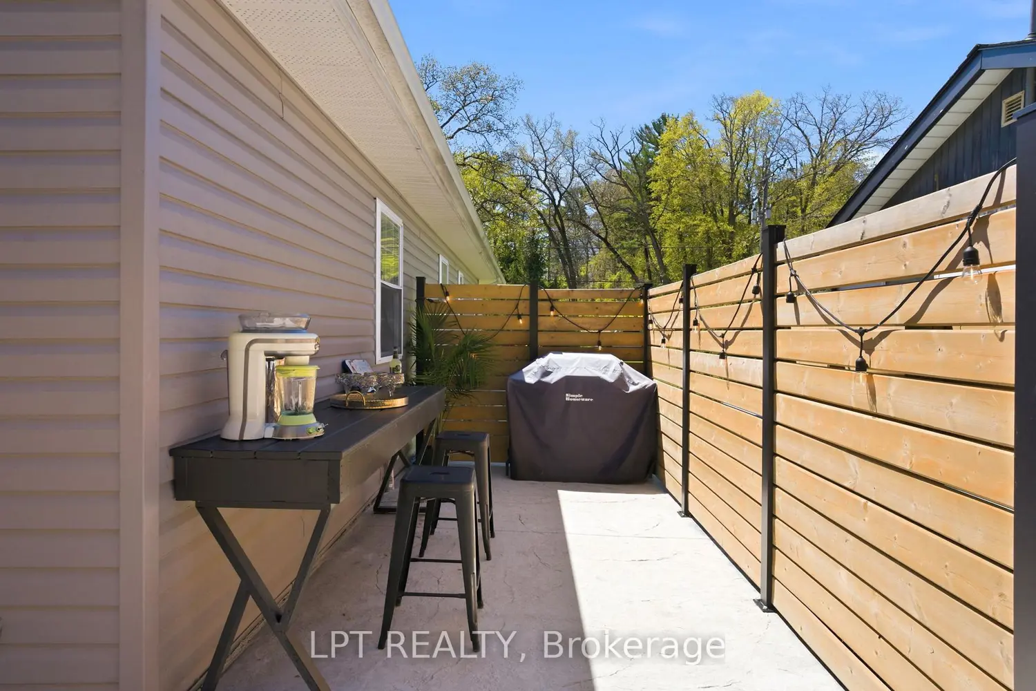 Additional image 18 of 7652 Riverside Drive