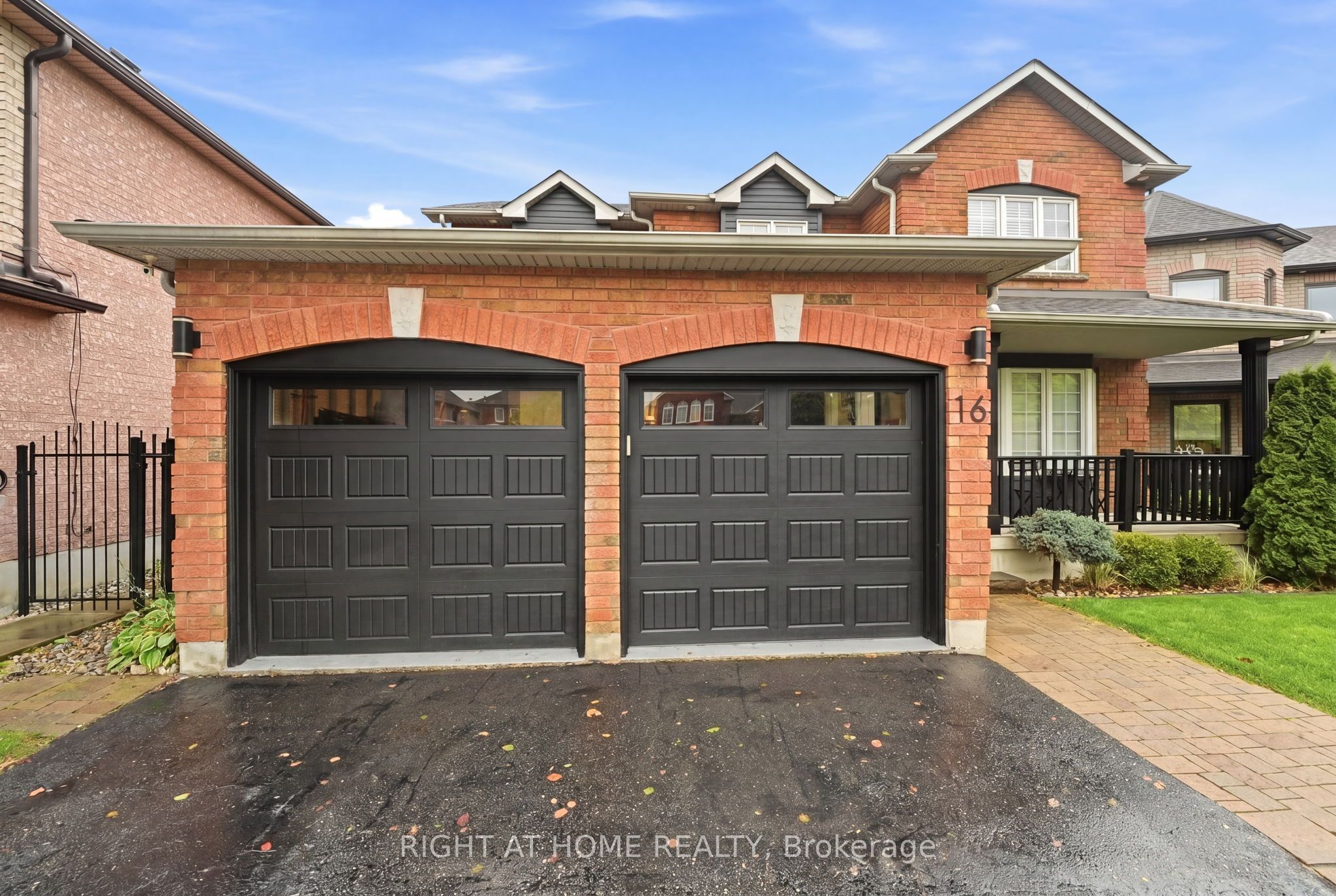 Additional image 3 of 16 Mcneilage Court, Ajax, ON, L1T 3Z5