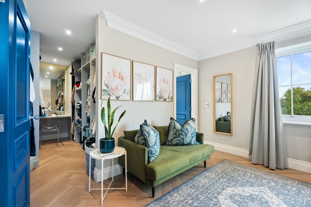 Additional image 10 of 4 bed country house for saleKingswood Avenue, Penn, Buckinghamshire HP10