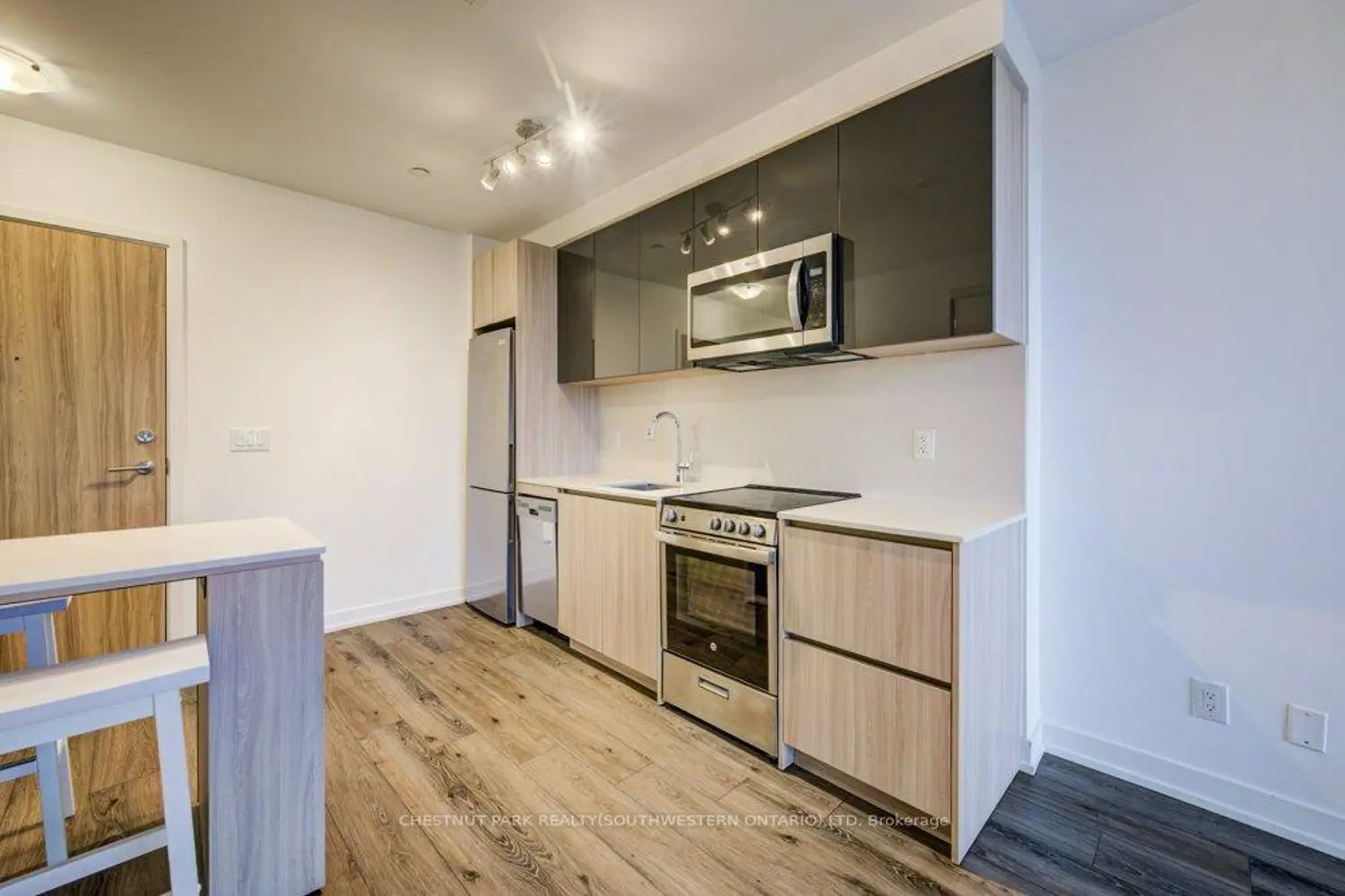 3100 Keele Street 612 photo 4