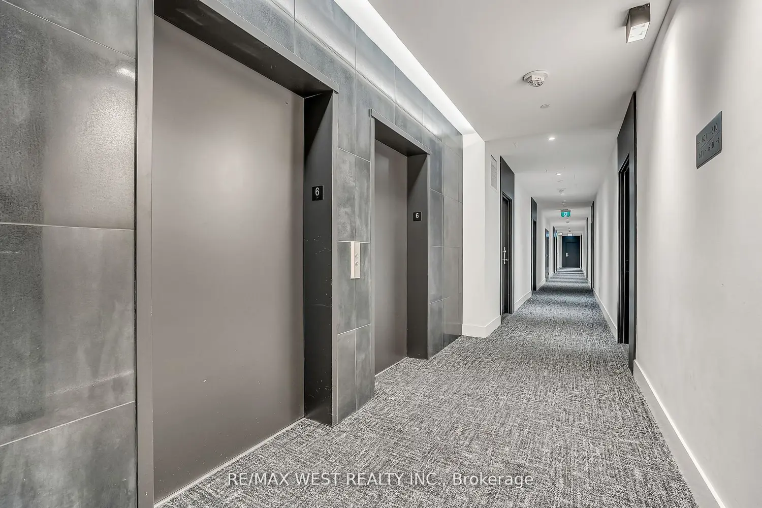 Additional image 5 of 1808 St. Clair Avenue 617