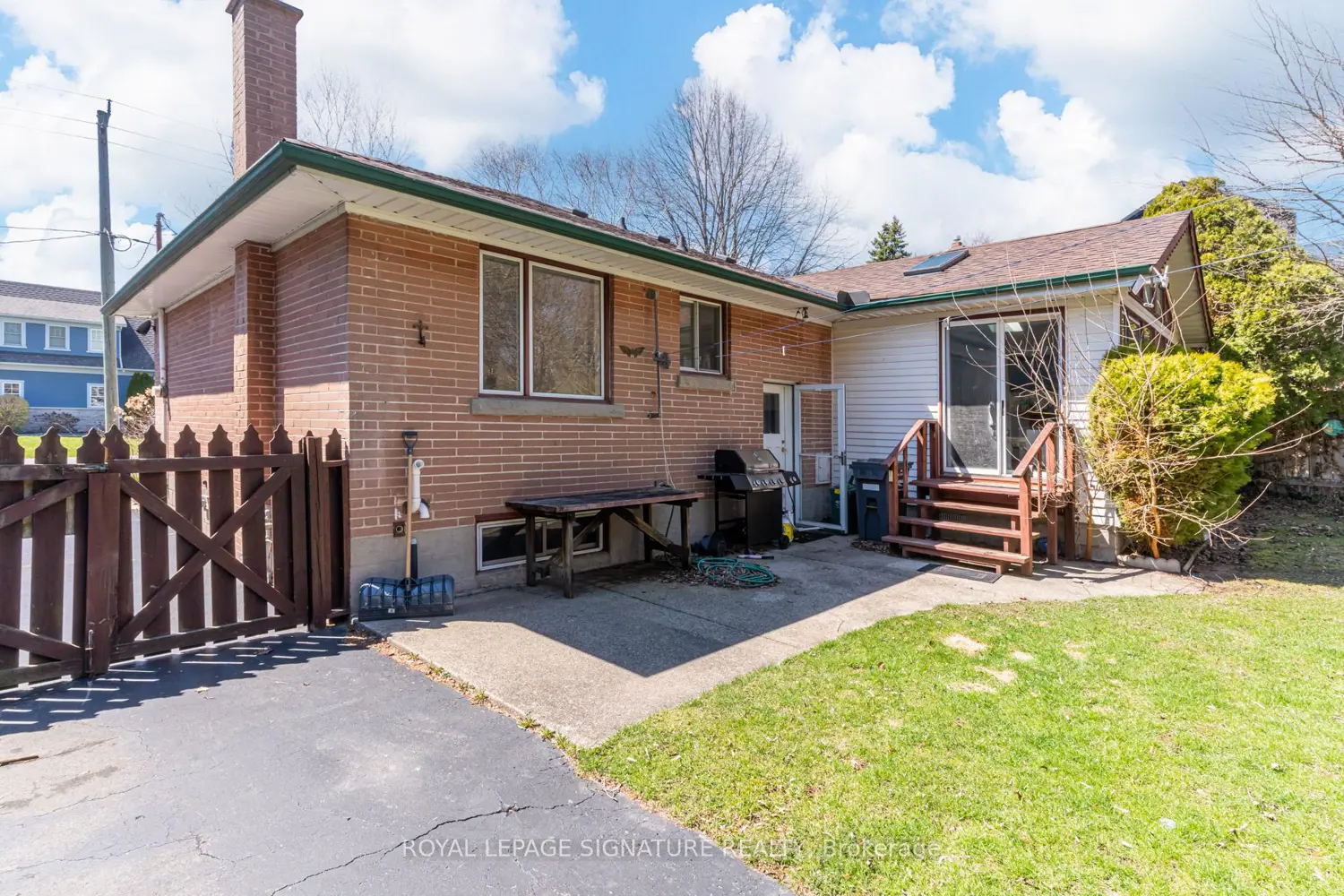 Additional image 15 of 411 Maplehurst Avenue