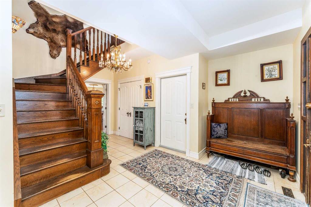 Additional image 5 of 533 1st Street, Canmore, AB, T1W3B8