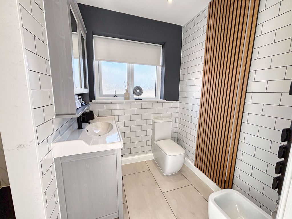 Additional image 18 of 4 bed detached house for saleCarlton Place, Porthcawl CF36
