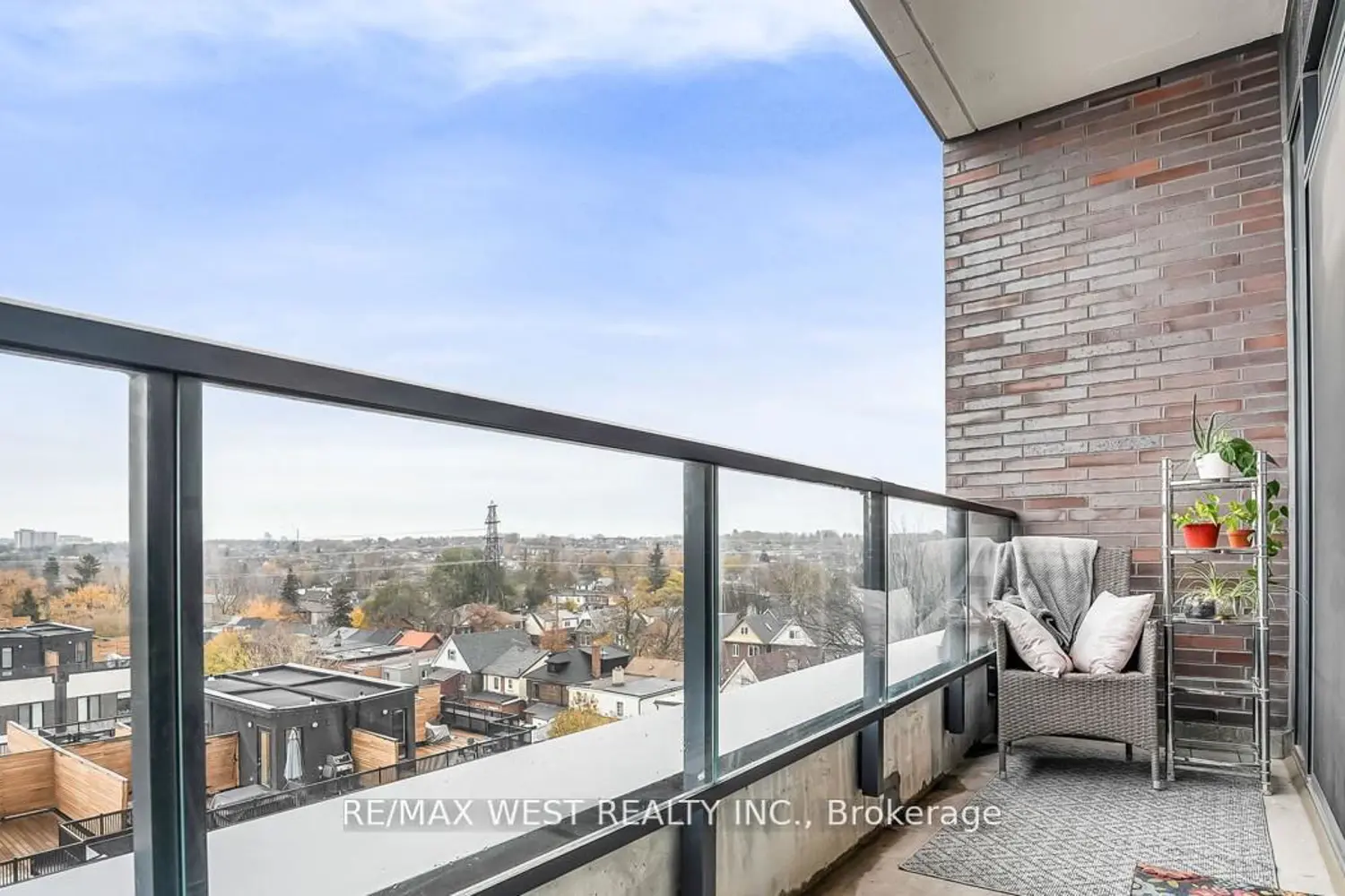 Additional image 18 of 1808 St. Clair Avenue 617