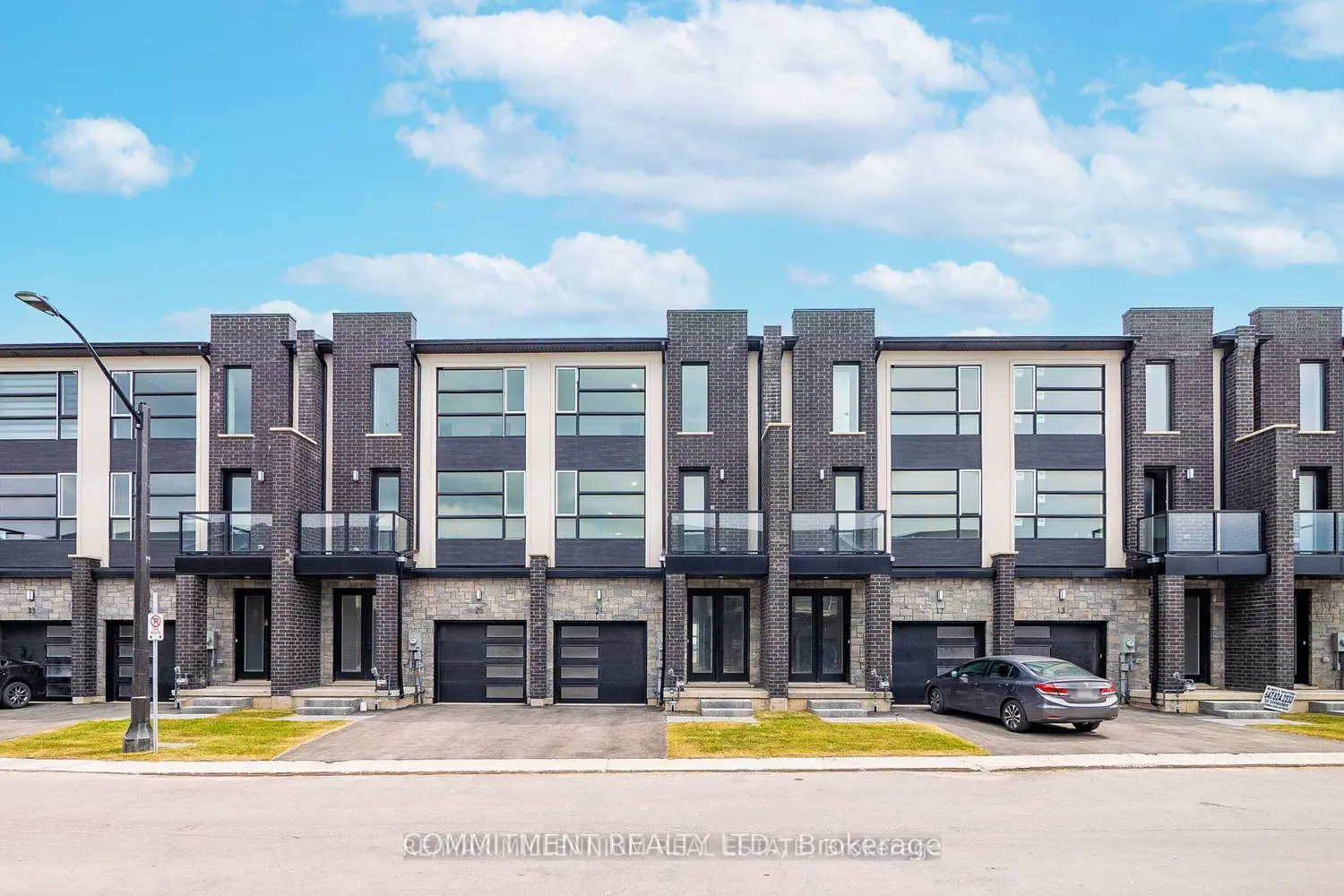 21 Warren Trail