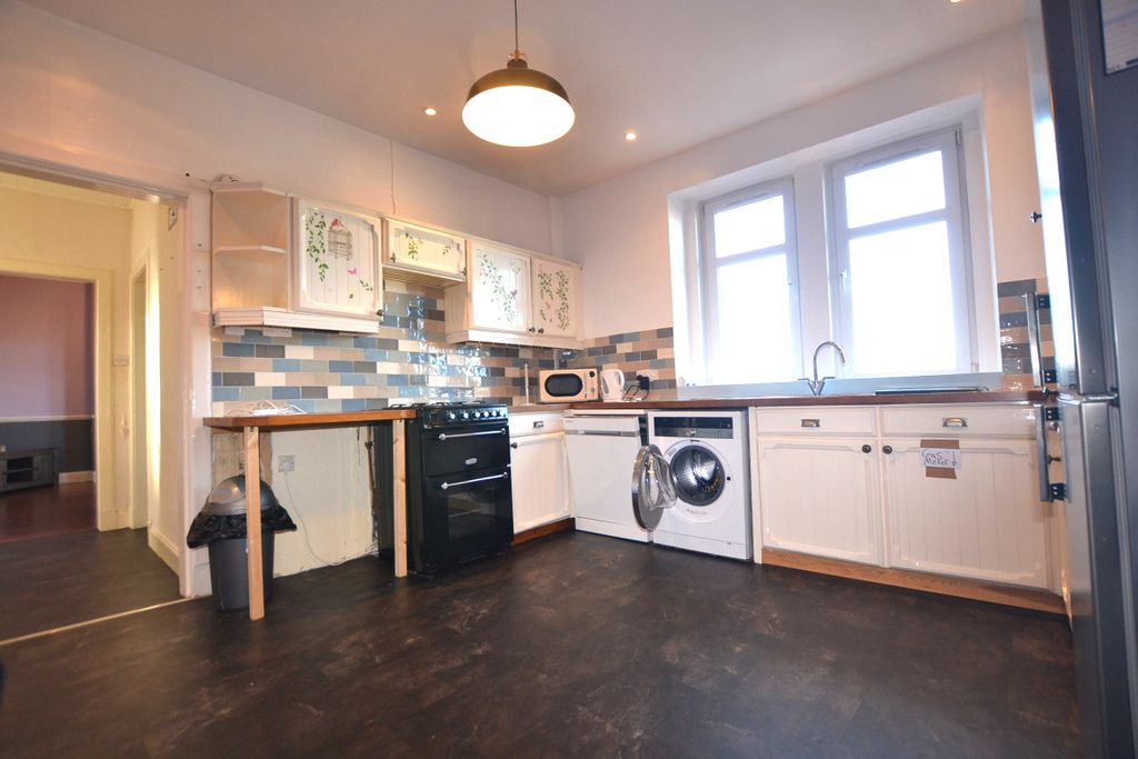 Additional image 3 of 2 bed flat to rentLothian Street, Bonnyrigg EH19