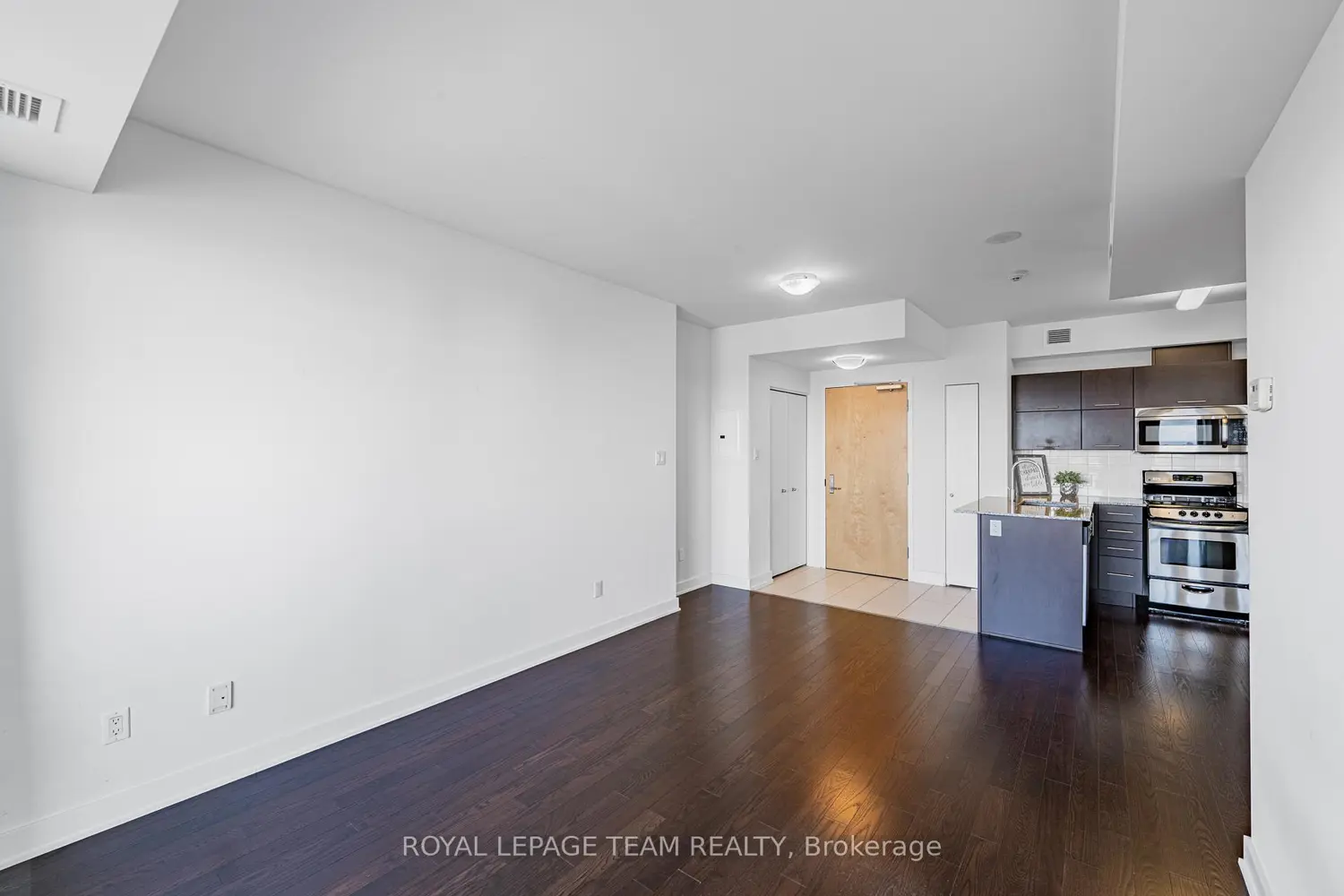Additional image 9 of 40 Nepean Street 1306
