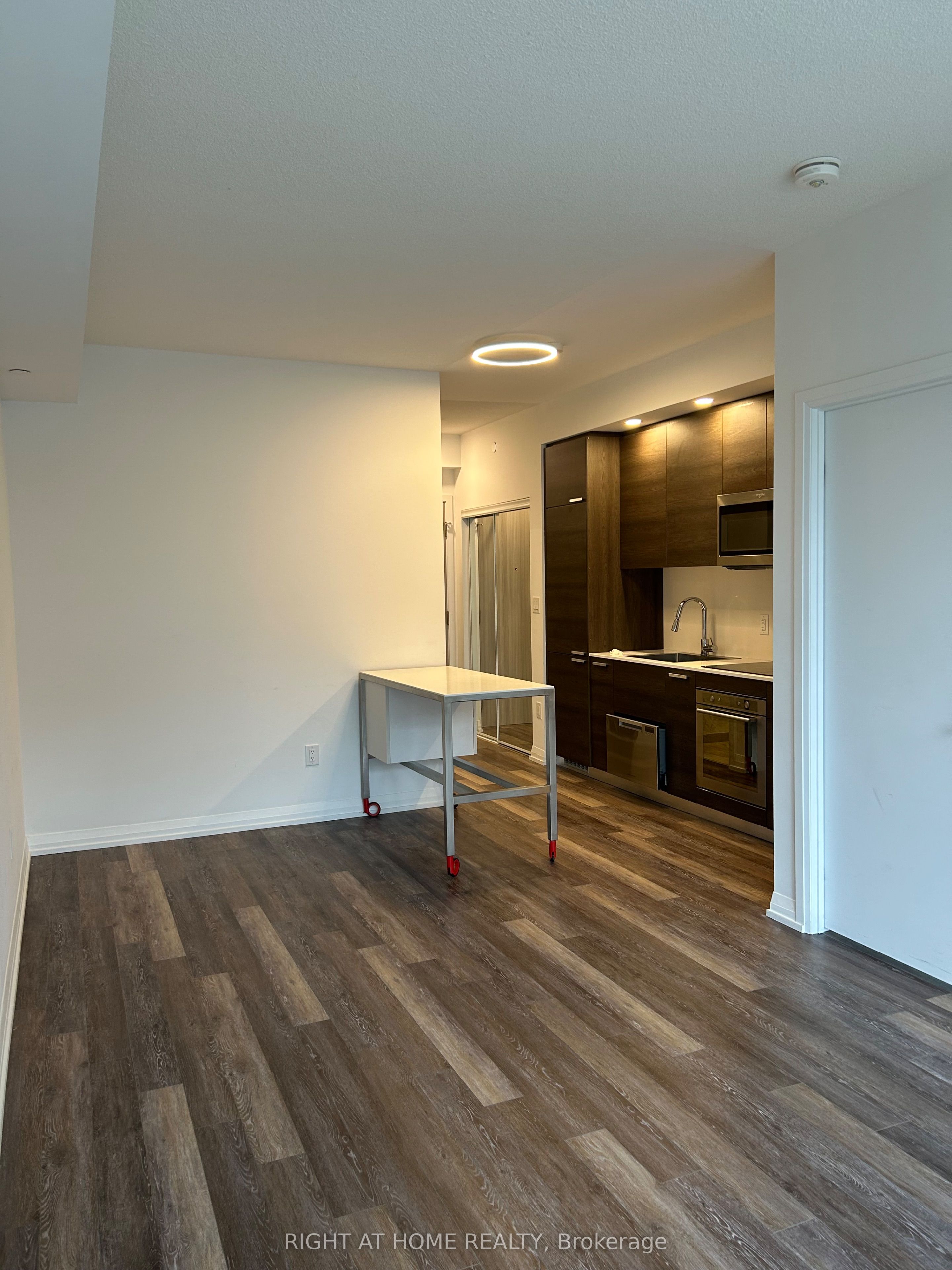 Additional image 5 of 308-75 Canterbury Place, Toronto, ON, M2N 0L2