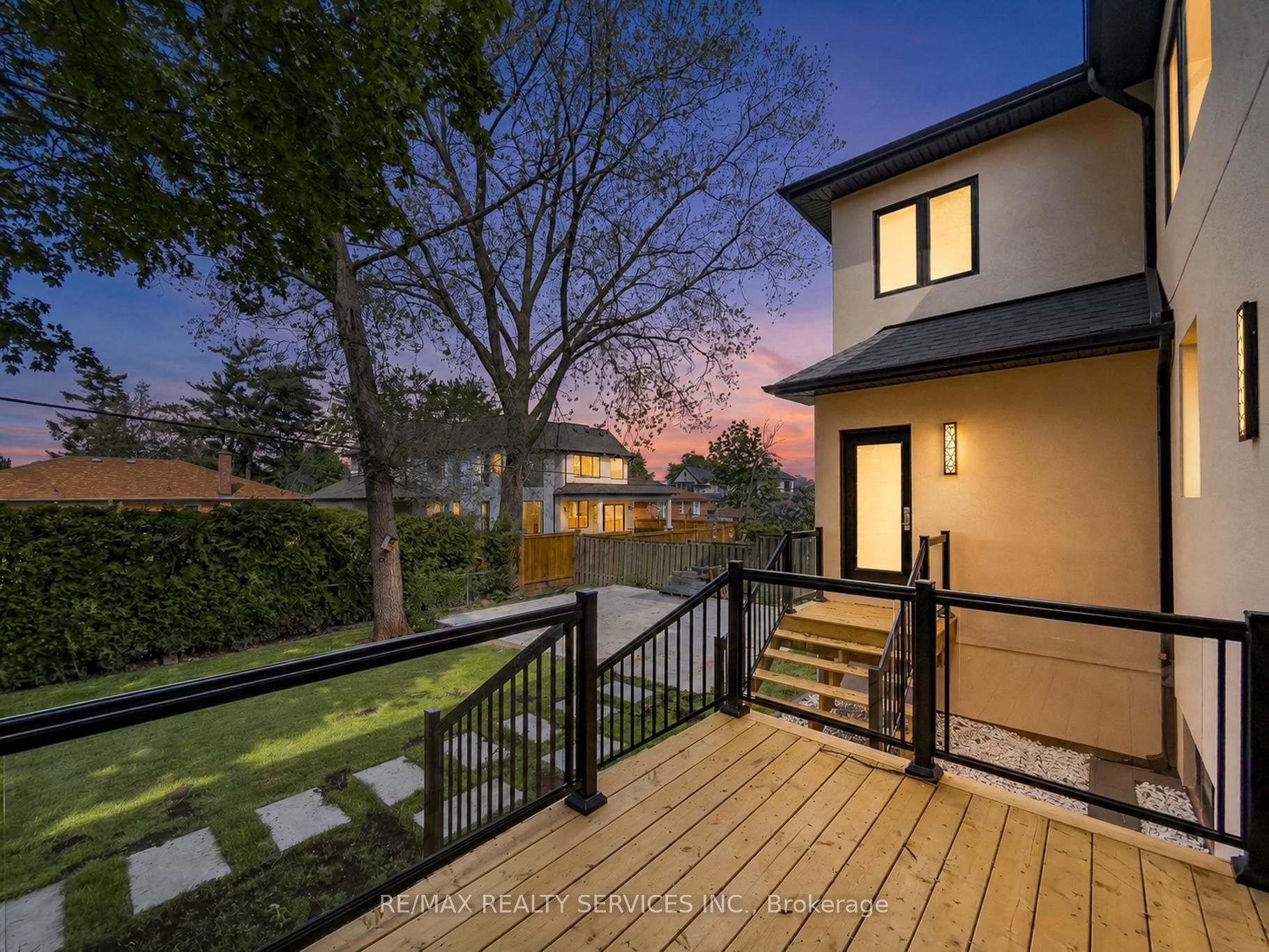 Additional image 6 of 519 Third Line, Oakville, ON, L6L 4A8
