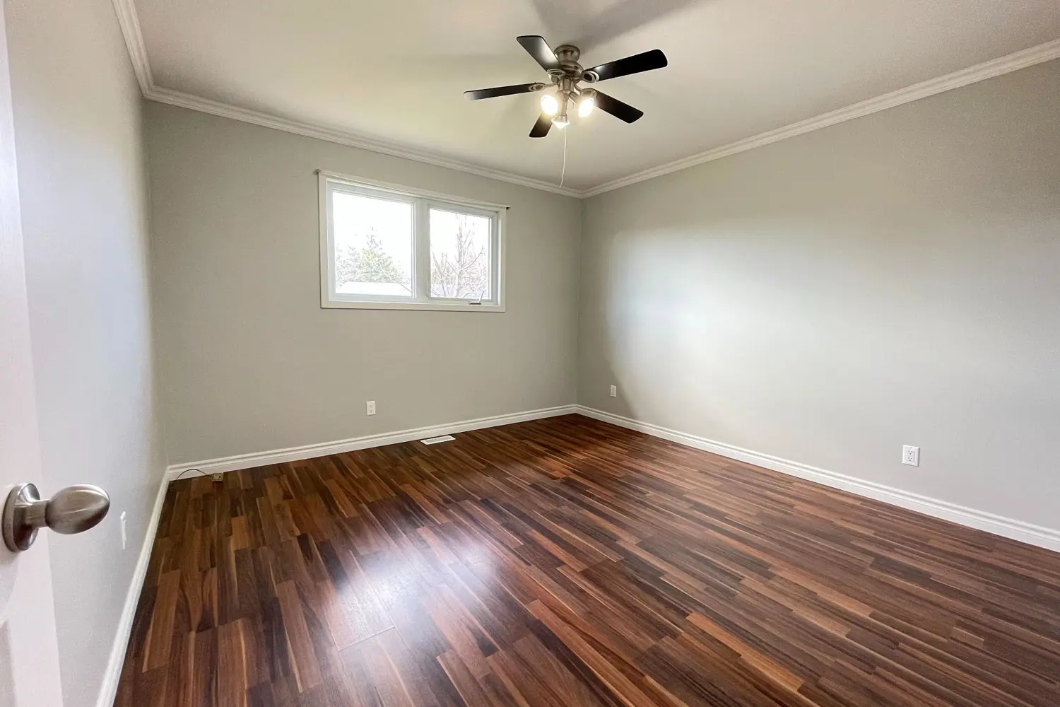 Additional image 8 of 487 Ross Avenue