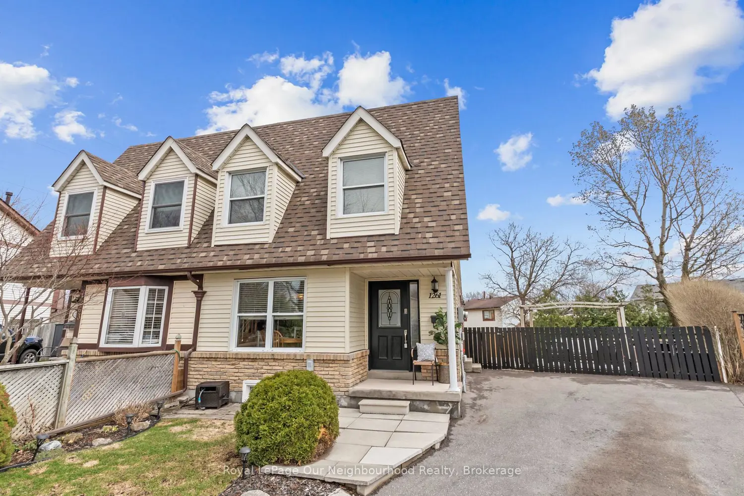 1261 Ludlow Court