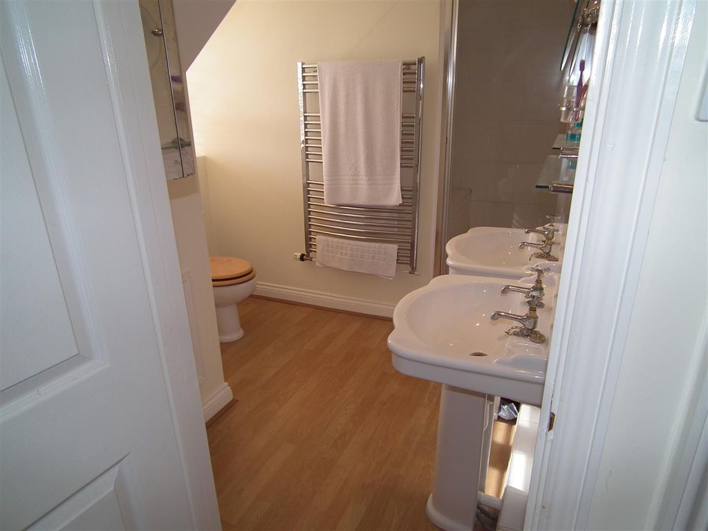 Additional image 17 of 5 bed detached house to rentAbington Vale, Northampton NN3