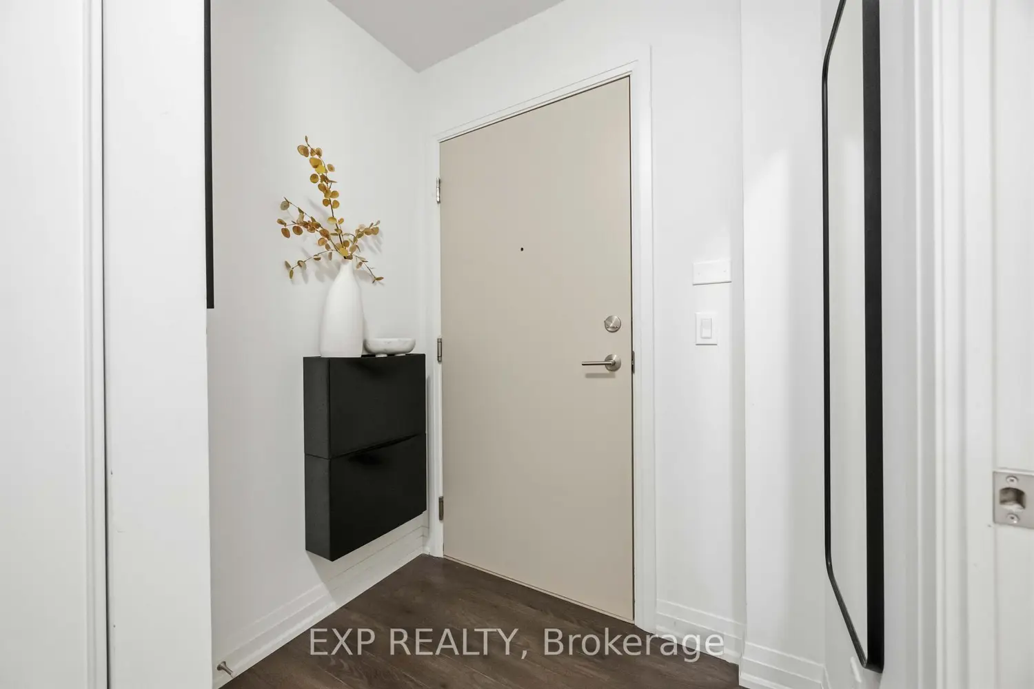Additional image 11 of 20 Meadowglen Place 2710