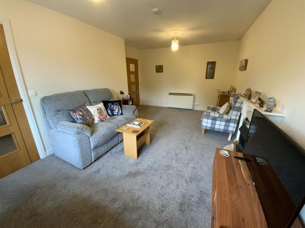Additional image 5 of 1 bed flat for saleGlebe Street, Dumfries DG1