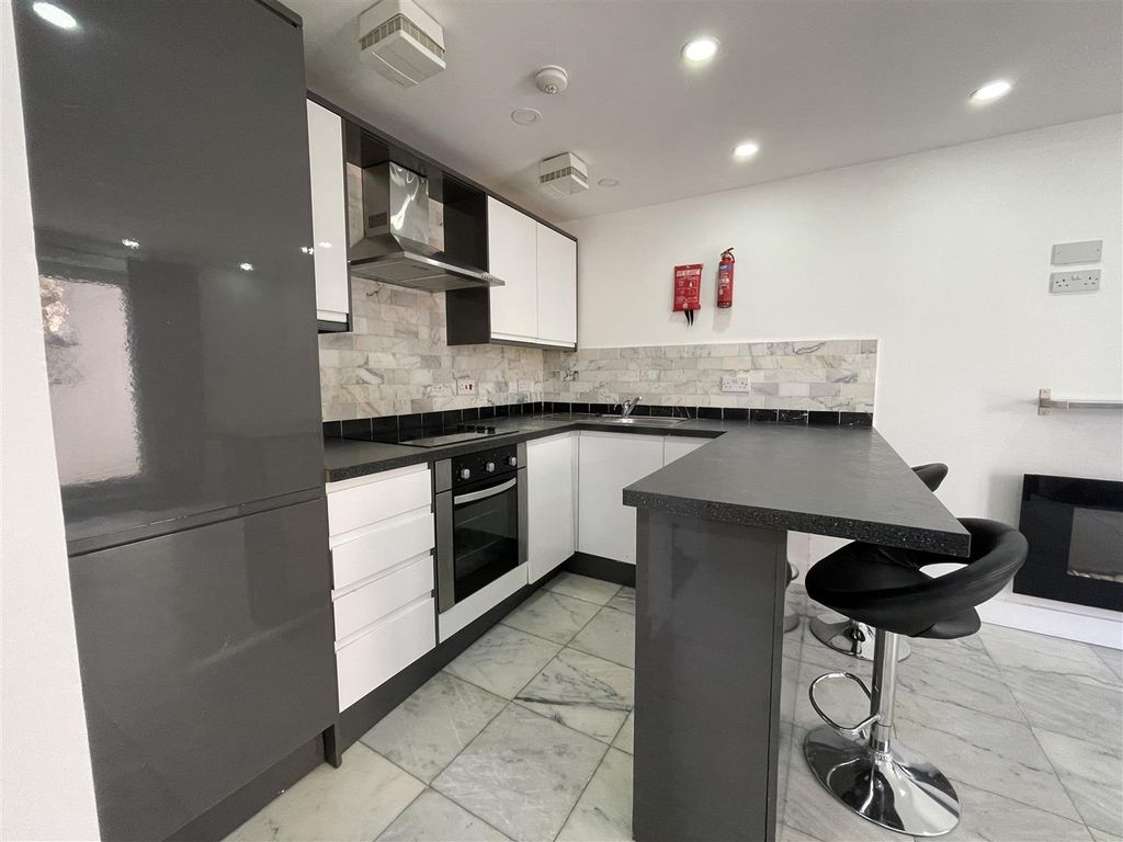 Additional image 3 of 1 bed flat to rentRichmond Road, Cardiff CF24