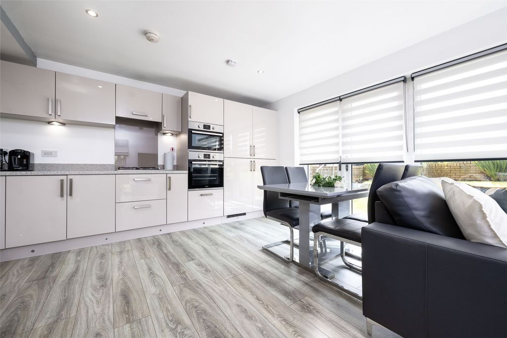 Additional image 6 of 2 bed flat for saleEldon Street, Greenock PA16
