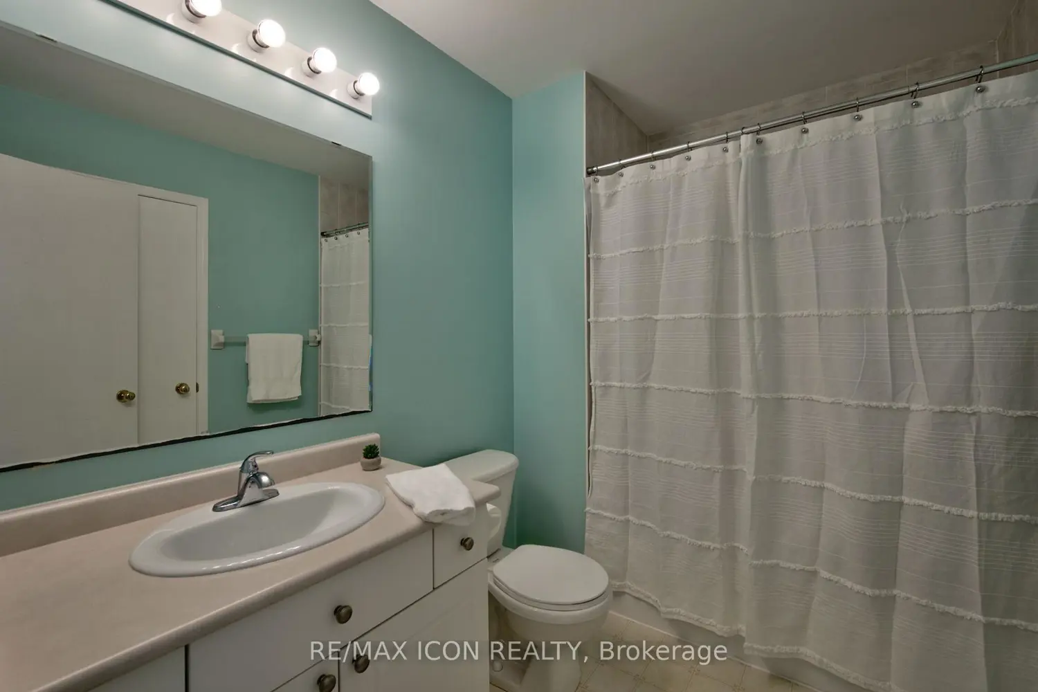 Additional image 10 of 742 Brookmill Place
