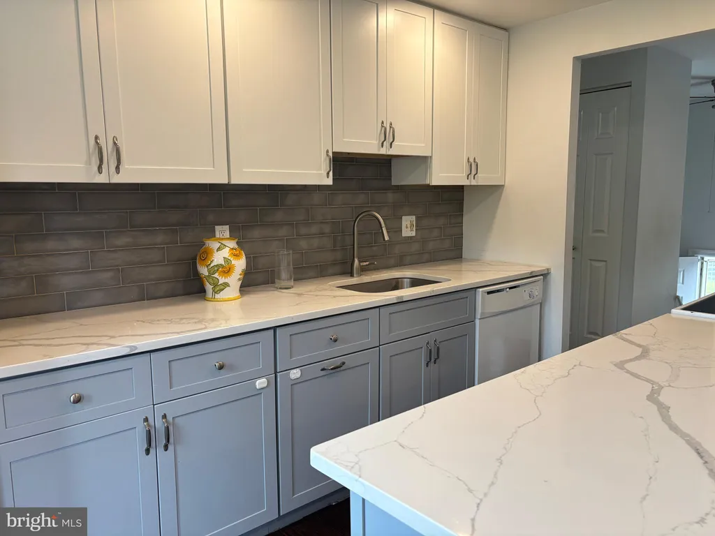 Additional image 13 of 25936 Largo Court, Damascus, MD 20872