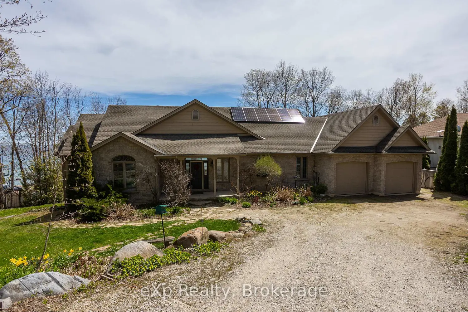 504853 Grey Road 1