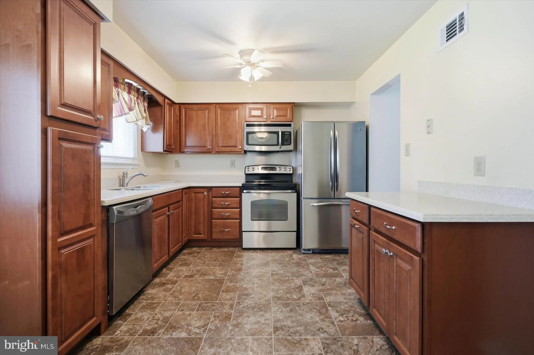 Additional image 69 of 124 Estes Court, Newark, DE 19702