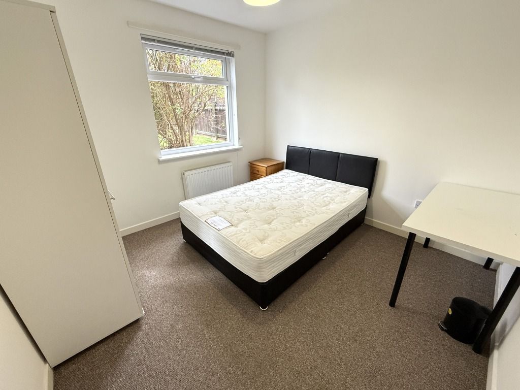 Additional image 9 of 5 bed semi-detached house to rentBroomhouse Street South, Edinburgh EH11