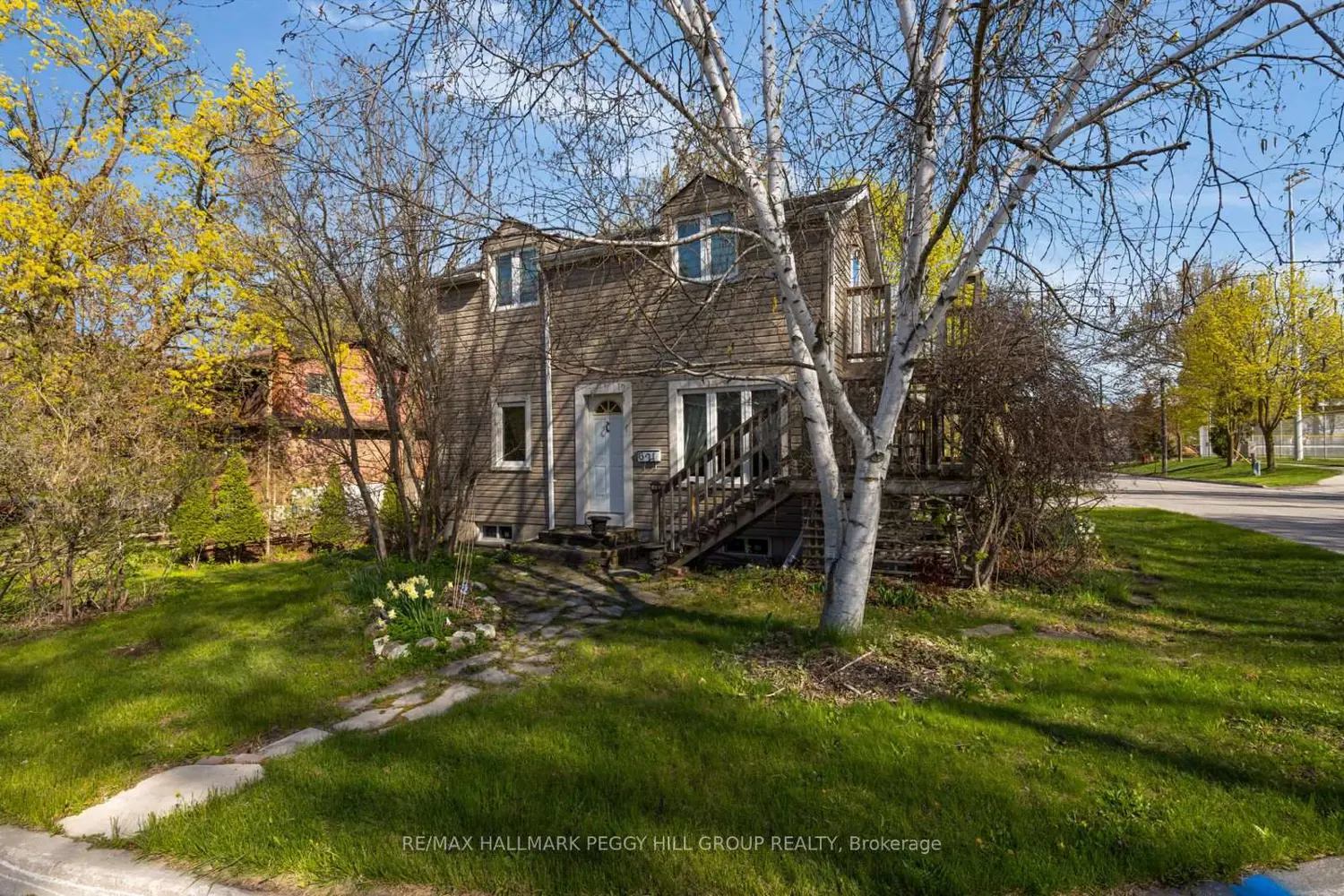 621 Lydia Street