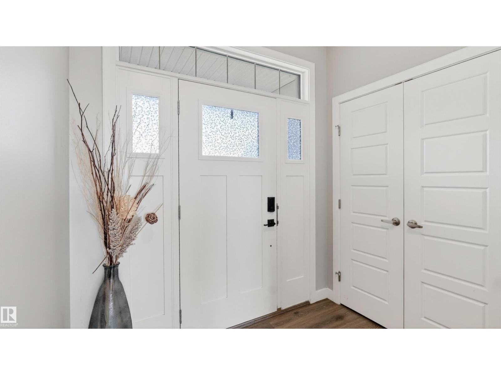 Additional image 2 of 1723 200 Street NW, Edmonton, AB, T6M0Y2