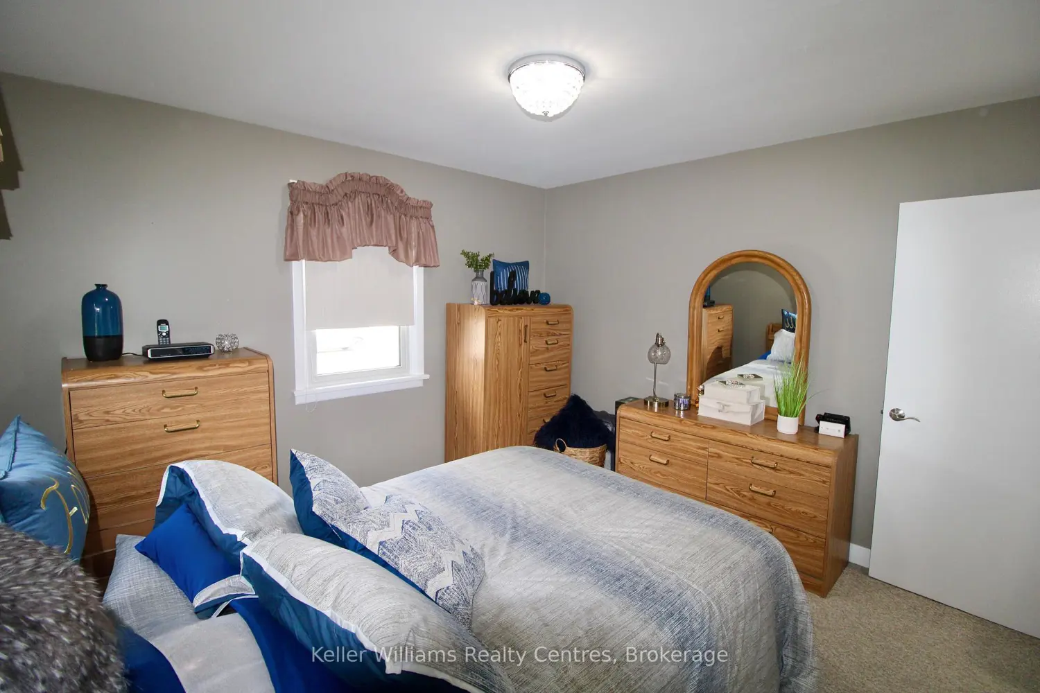 Additional image 15 of 587 11Th Street