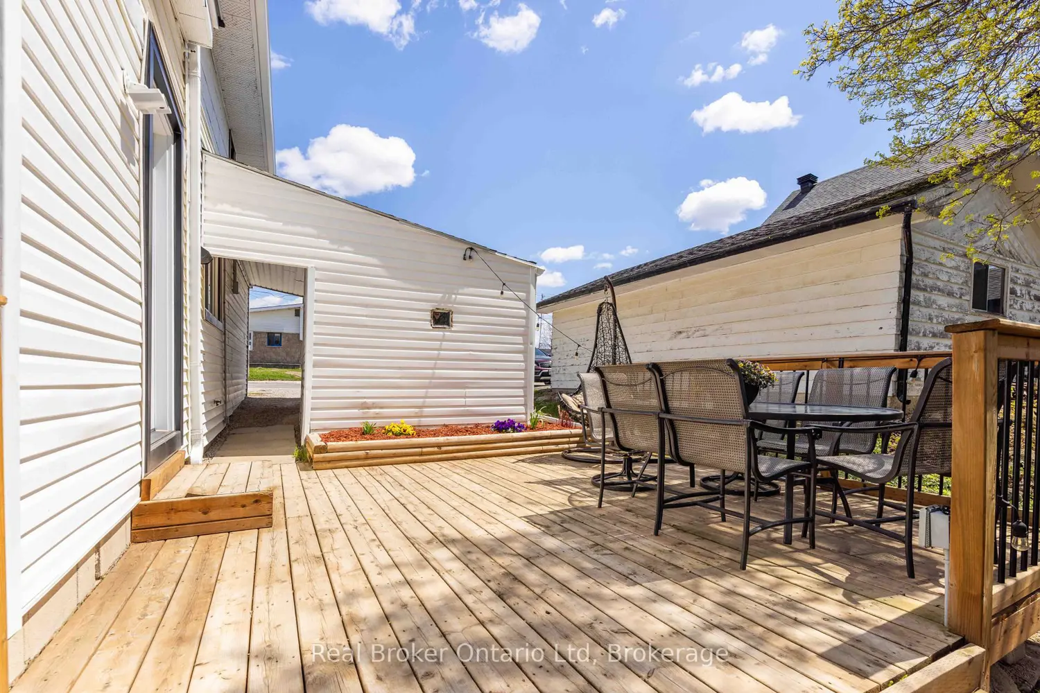 Additional image 8 of 712 9Th Avenue
