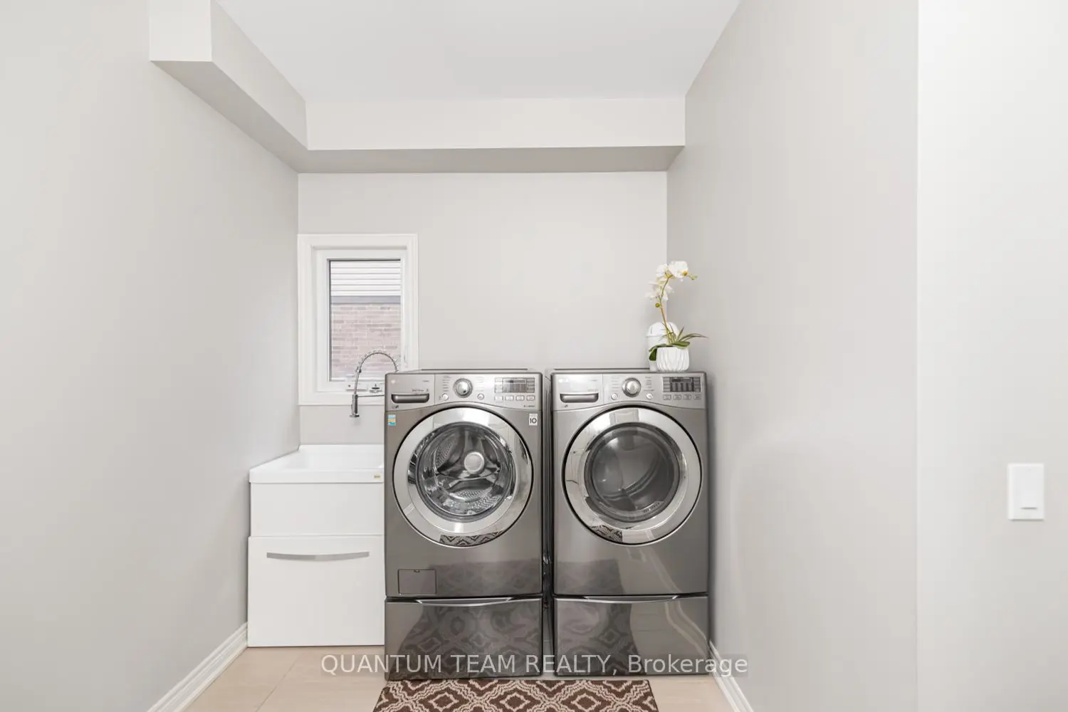 Additional image 16 of 9232 Shoveller Drive