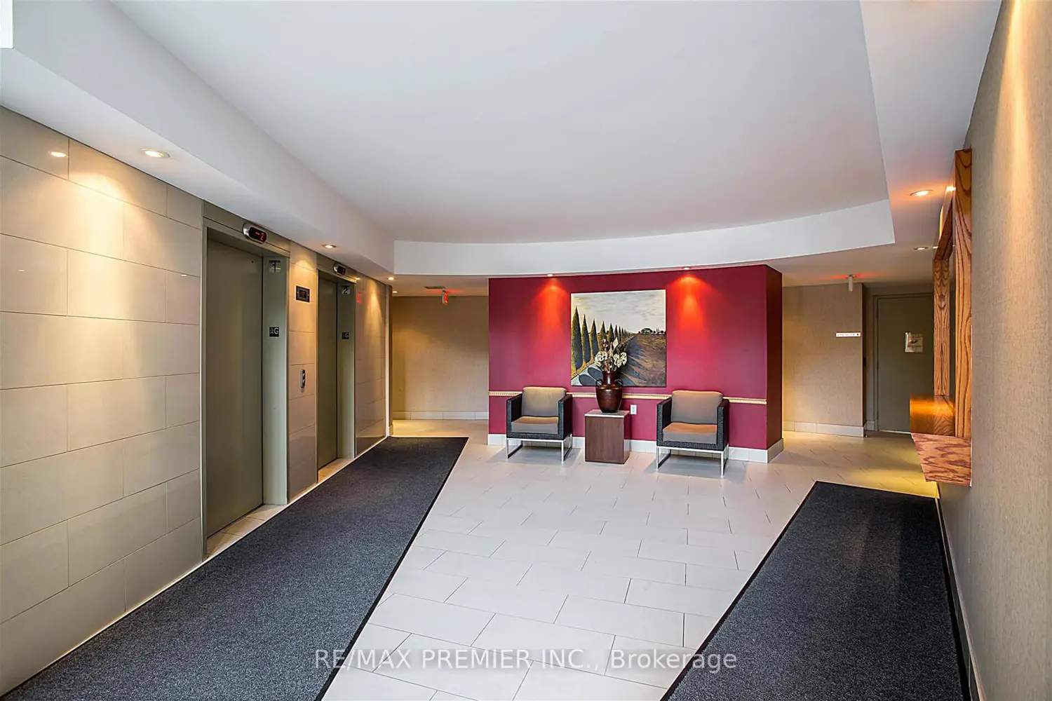 Additional image 2 of 8201 Islington Avenue 330