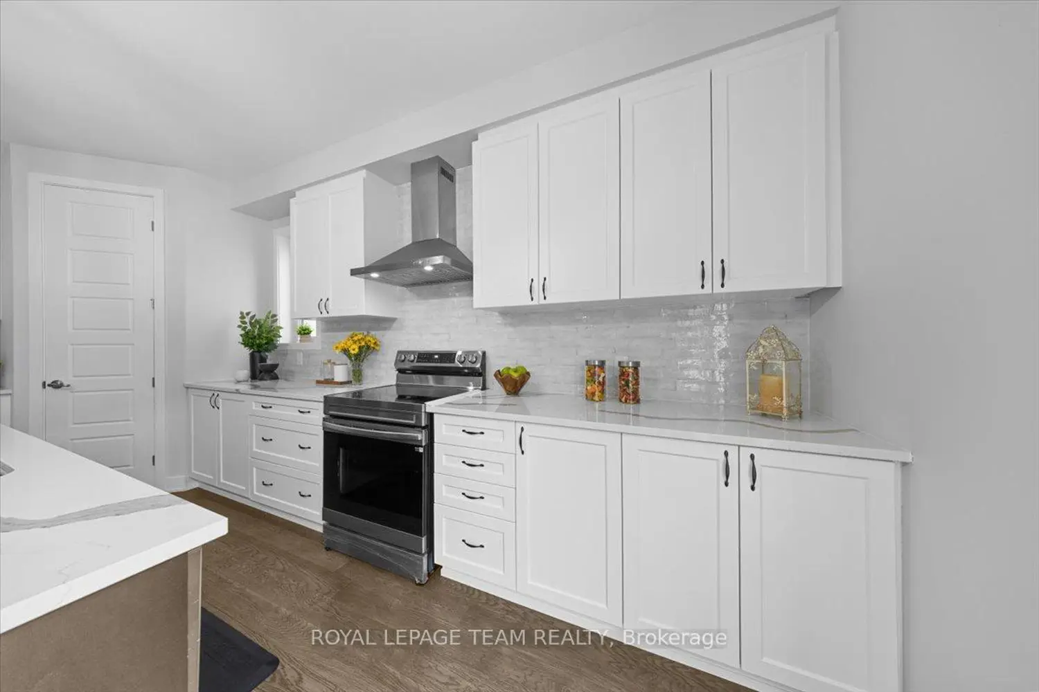 845 Pearly Everlasting Crescent photo 5