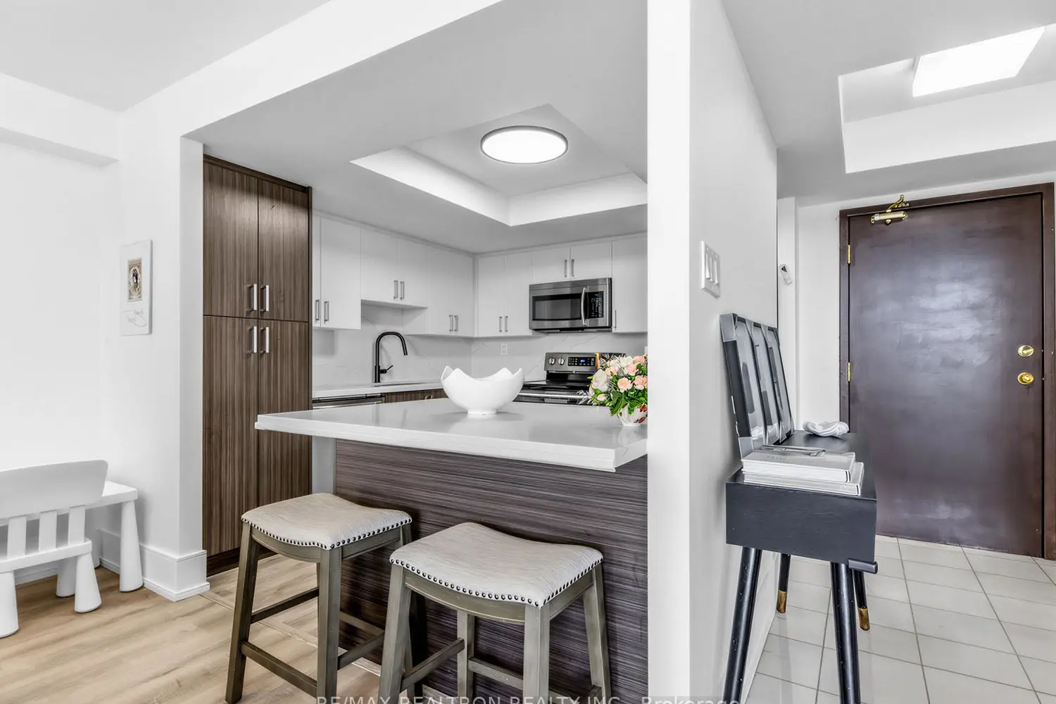 Additional image 10 of 500 Glencairn Avenue 503