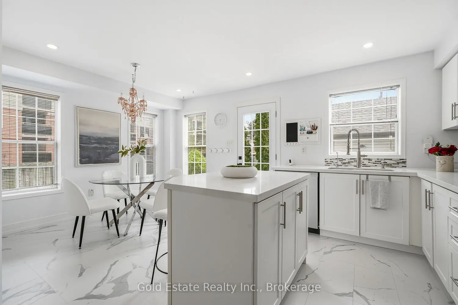 Additional image 7 of 120 Roxton Road