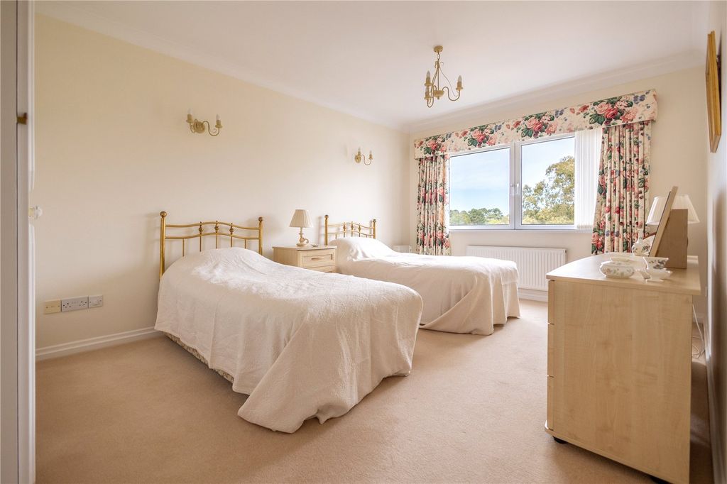 Additional image 16 of 3 bed flat for saleLilliput Road, Poole, Dorset BH14