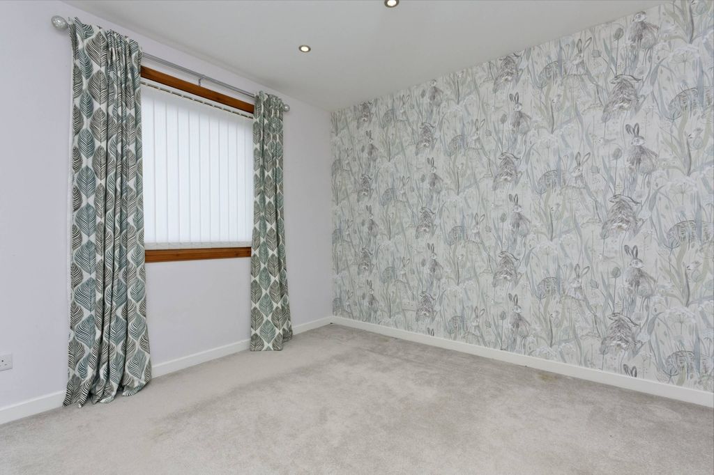 Additional image 5 of 2 bed terraced house to rentOrkney Avenue, Sheddocksley, Aberdeen AB16