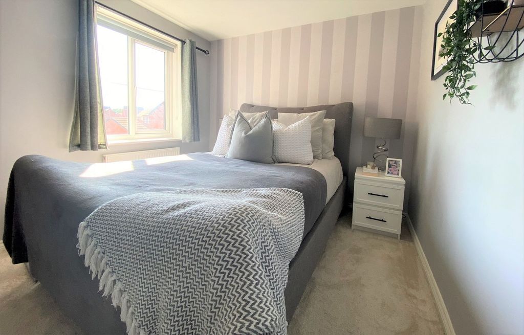 Additional image 10 of 2 bed flat to rentAnderson Grove, Newport NP19
