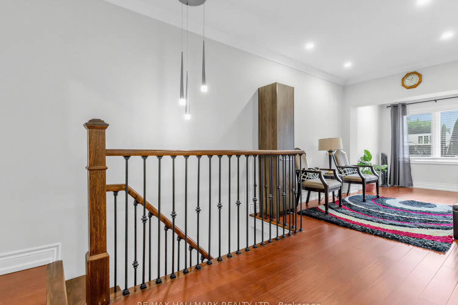 64 Donlands Avenue photo 5