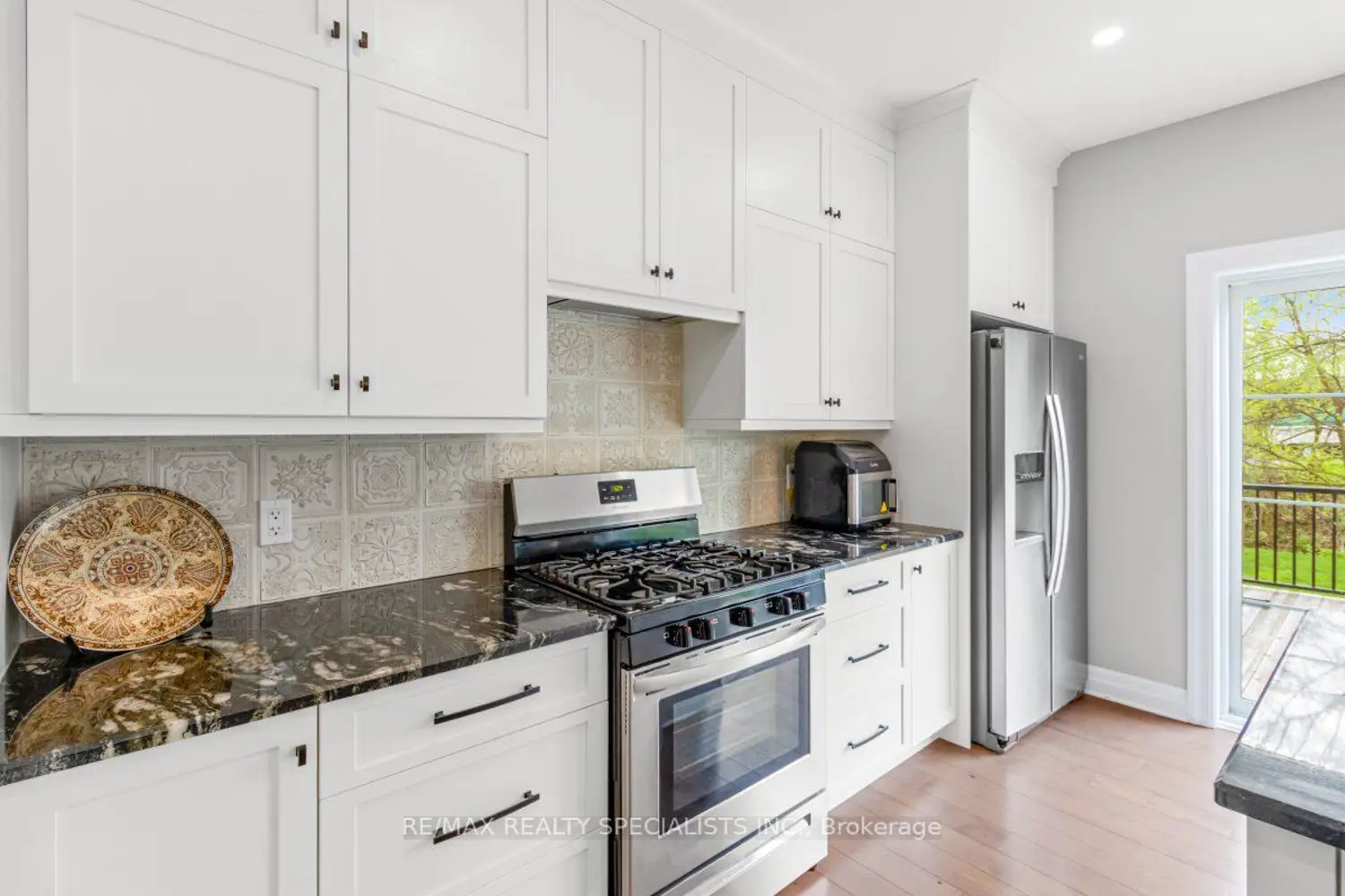 Additional image 13 of 1076 7Th Avenue